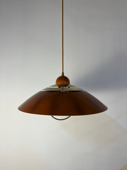 Vintage Hängelampe Messing und Orange aus Belgien