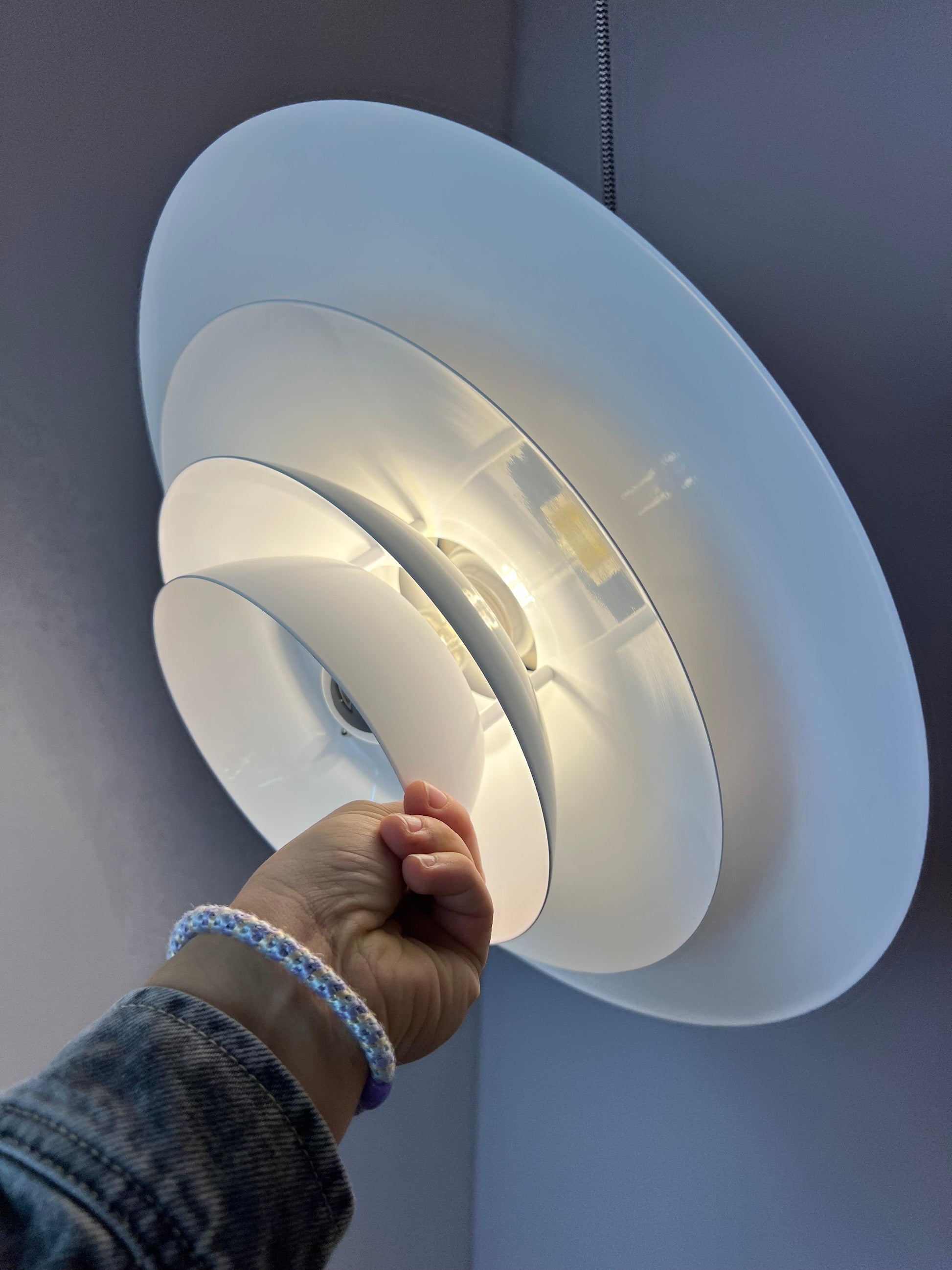 Lamellenlampe weiß Hochglanz