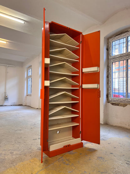 Vintage Schuhschrank orange von Schönbuch
