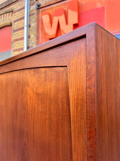 Vintage Highboard Teak aus Dänemark
