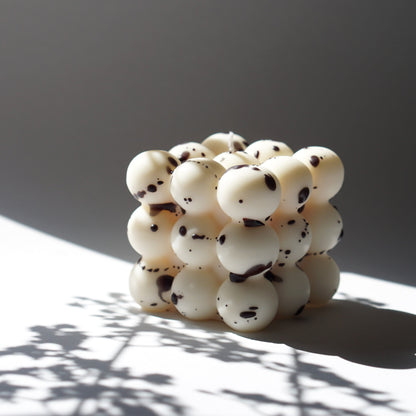 Bougie Bubble au design artisanal neuf