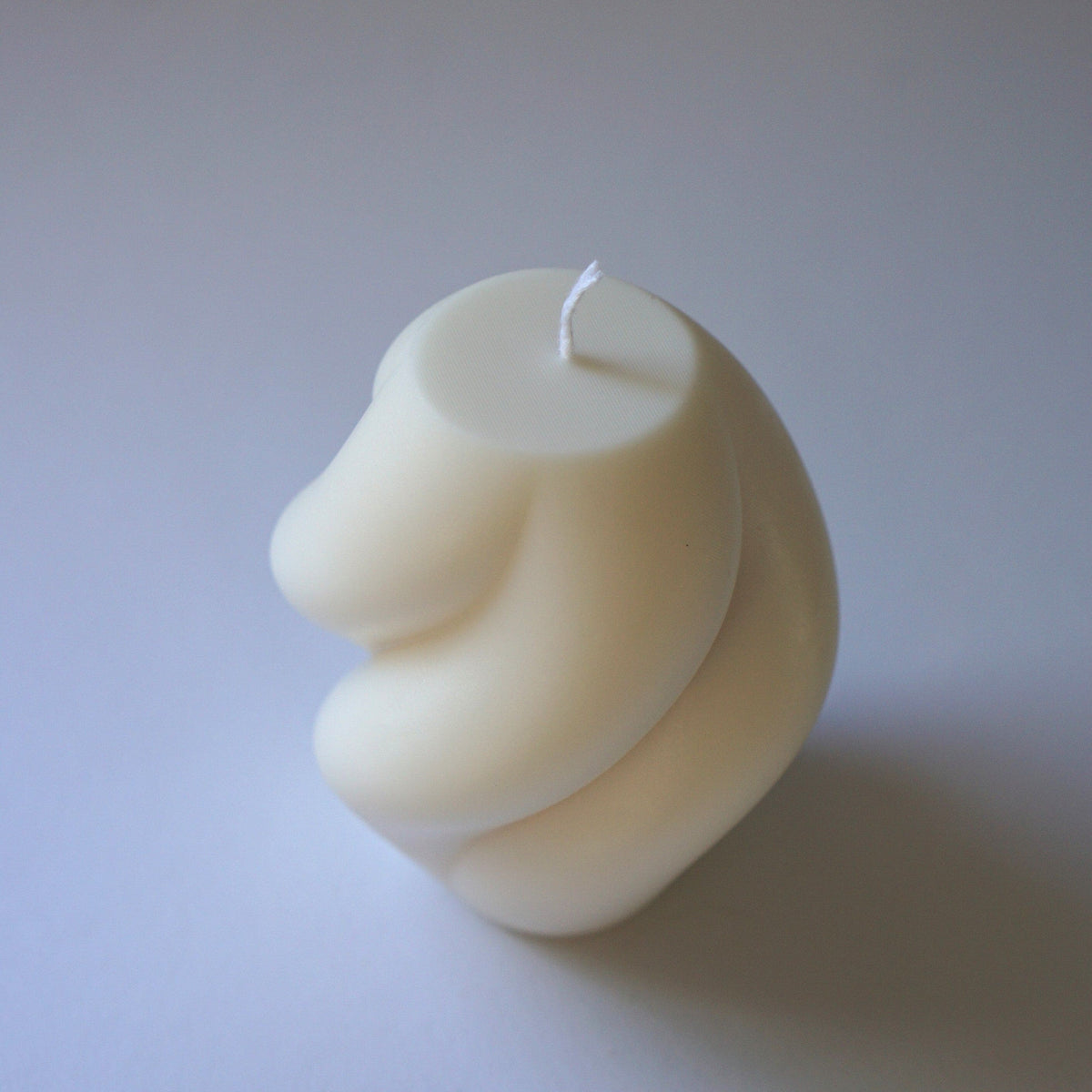 Handmade Curved Candle Inuti