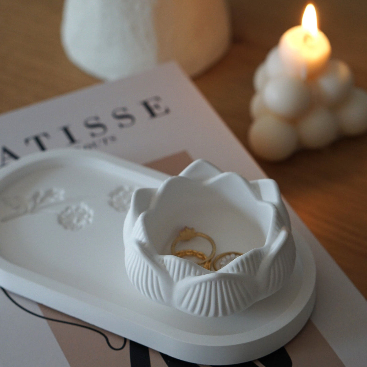 Handmade designer jewelry bowl by Inuti