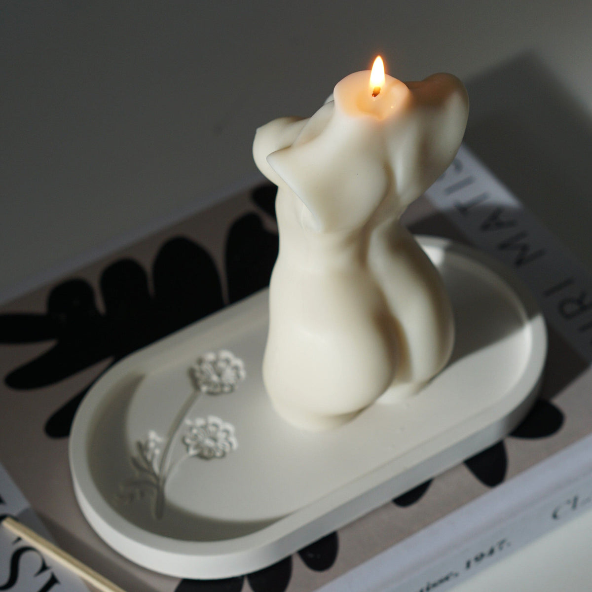 Vintage Handmade Candle Female Body by Inuti