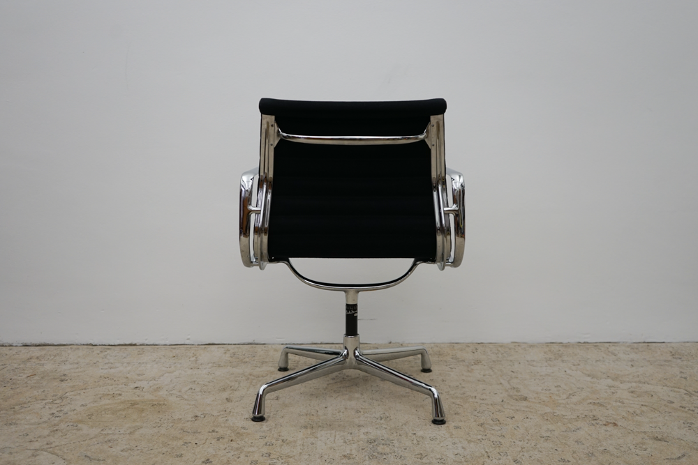 Vintage Konferenzstuhl Vitra EA108 Hopsak Schwarz von Eames