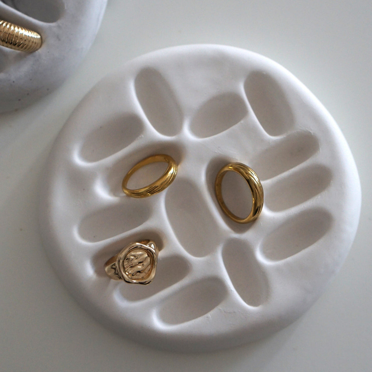 Handmade Inuti Bowl by MAOMI