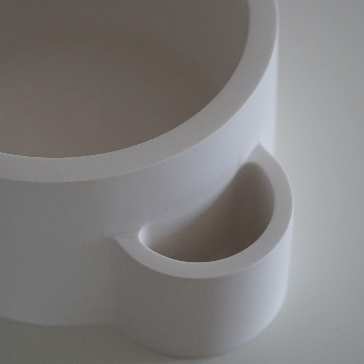 Handgefertigte Schale Inuti von Inuti 16x14x6,5cm