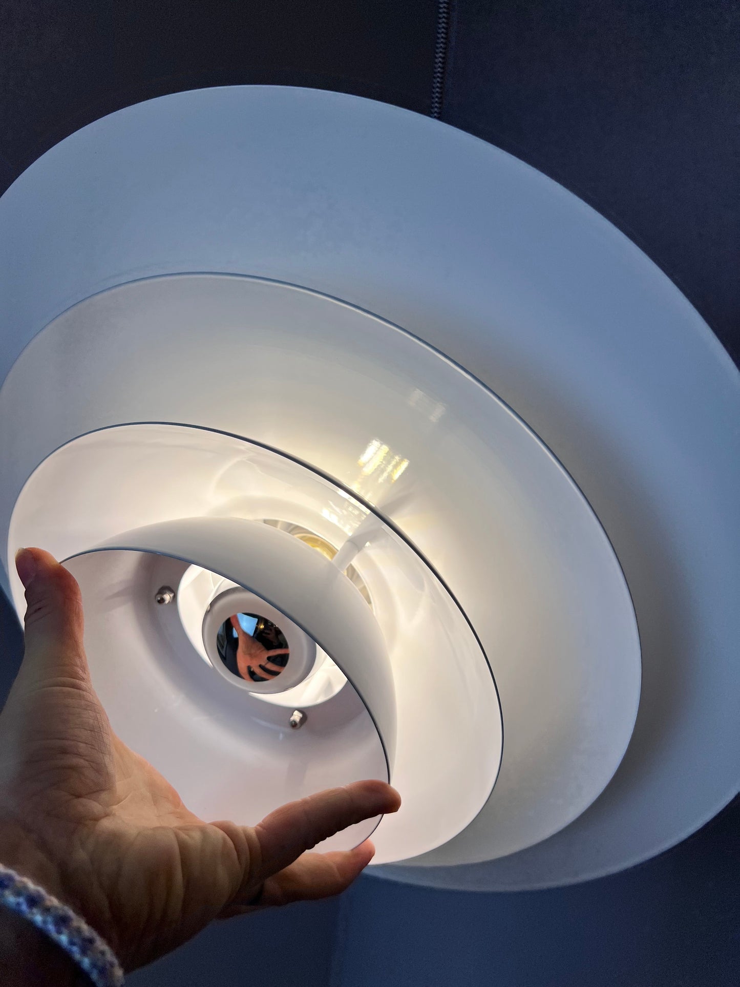 Lamellenlampe weiß Hochglanz