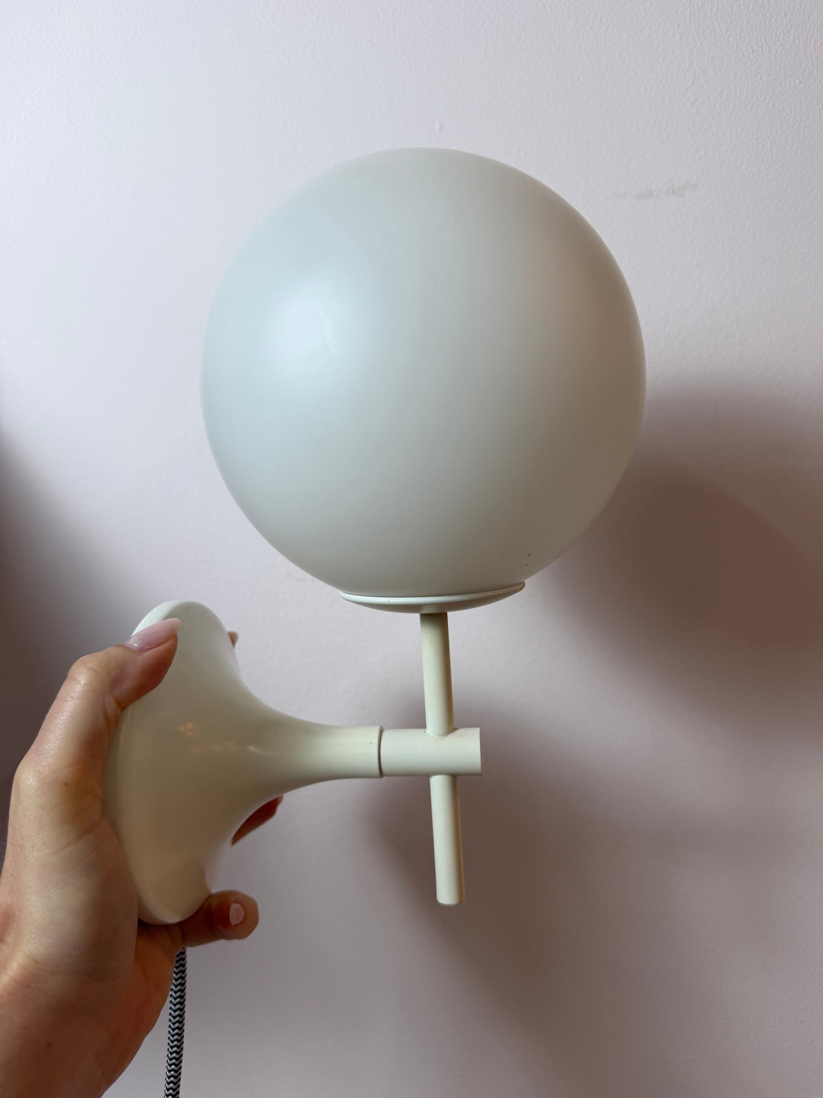 Vintage Wandlampe Opalglas von Max Bill für Temde