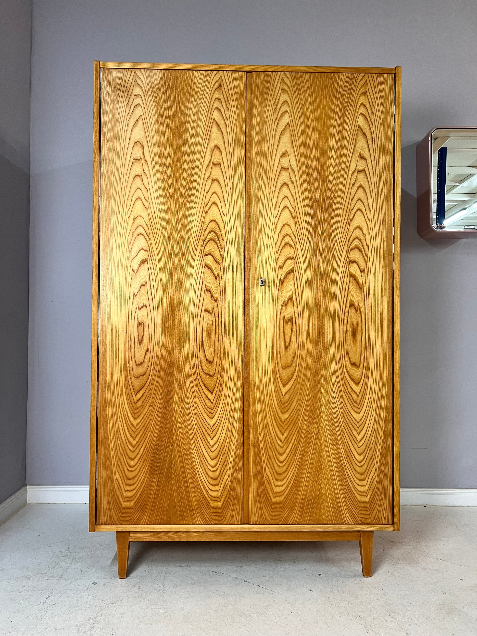 Vintage Kleiderschrank 602 von Franz Ehrlich für Hellerau