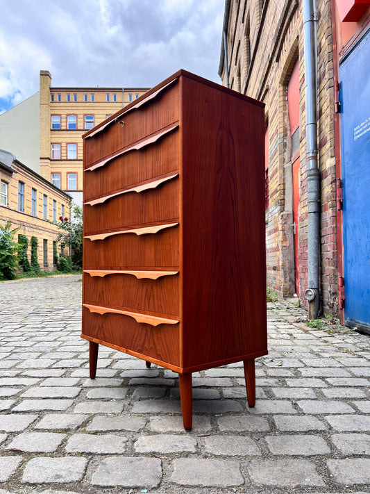 Vintage teak chest of drawers by Trekanten from Denmark