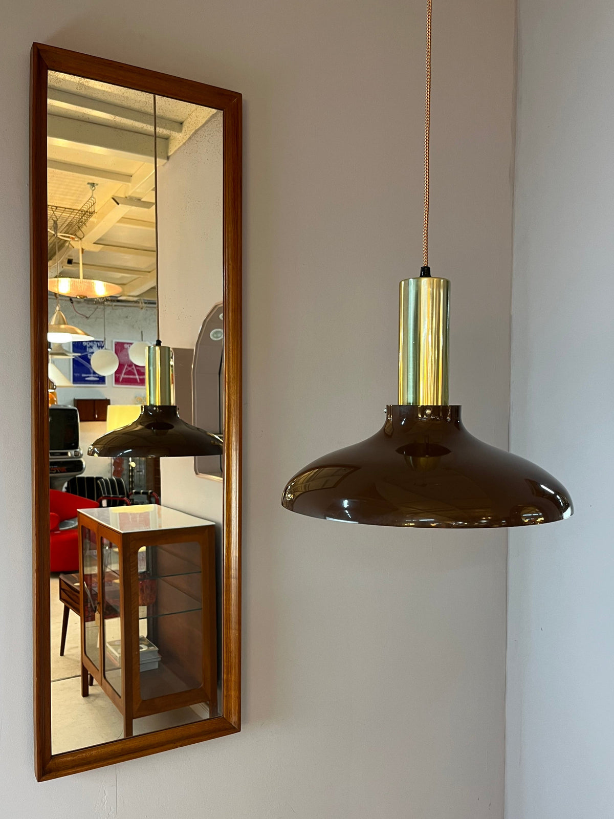 Lampe suspendue vintage en laiton marron du Danemark