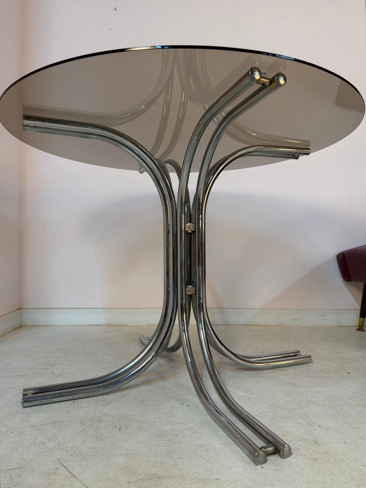 Vintage Esstisch Chrom und Rauchglas Space Age