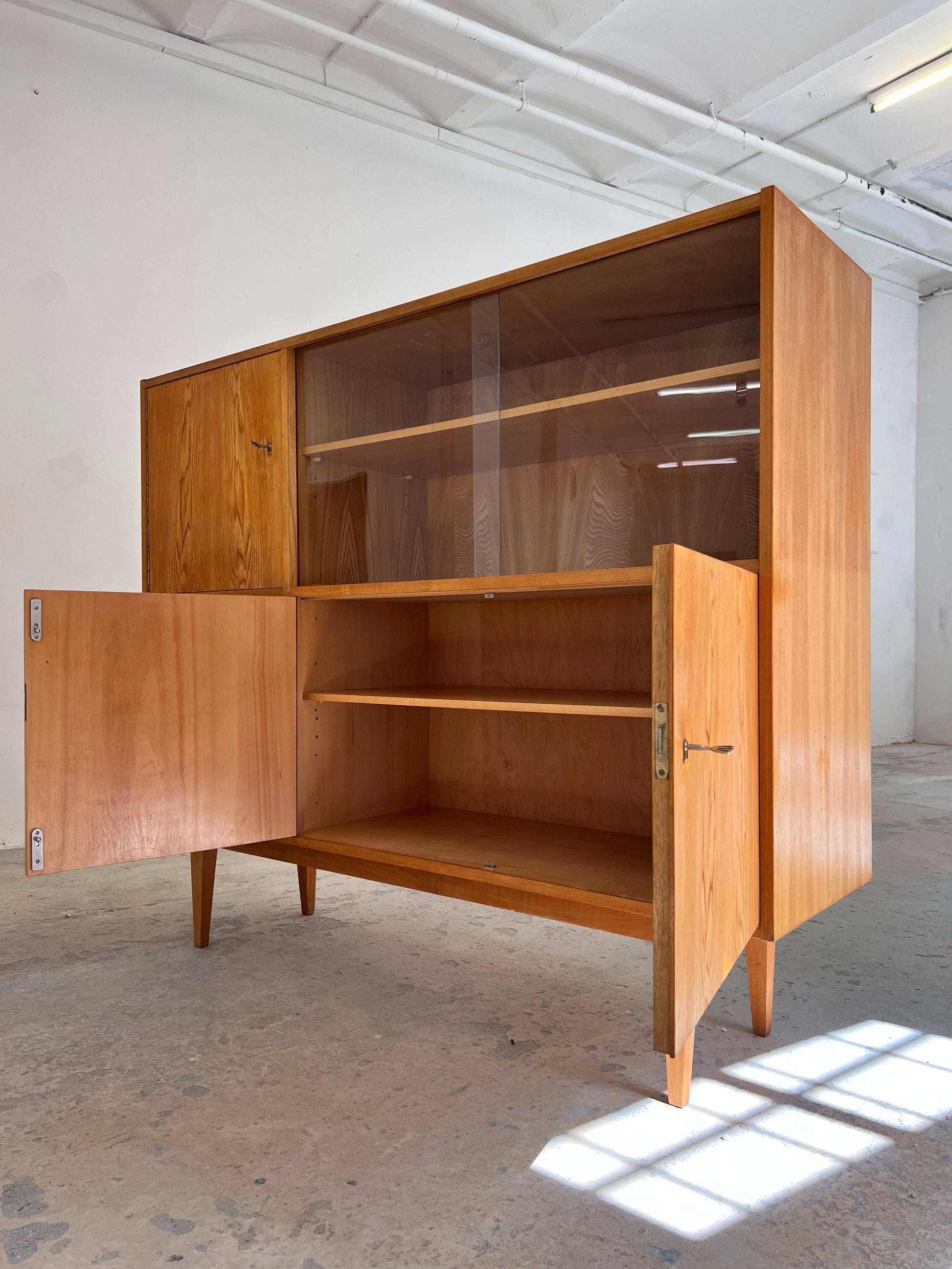 Vintage Highboard Typ 602/G von Franz Ehrlich für Hellerau Esche