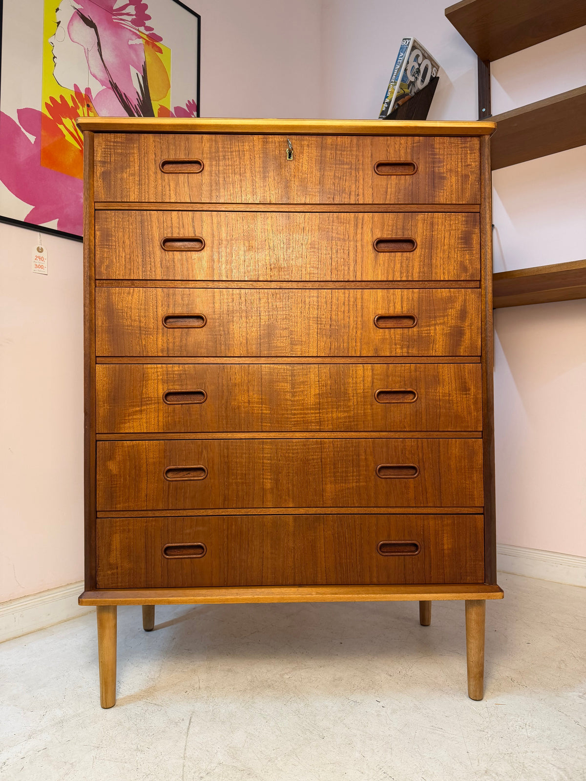 Vintage Kommode Teak mit Schloss aus Dänemark