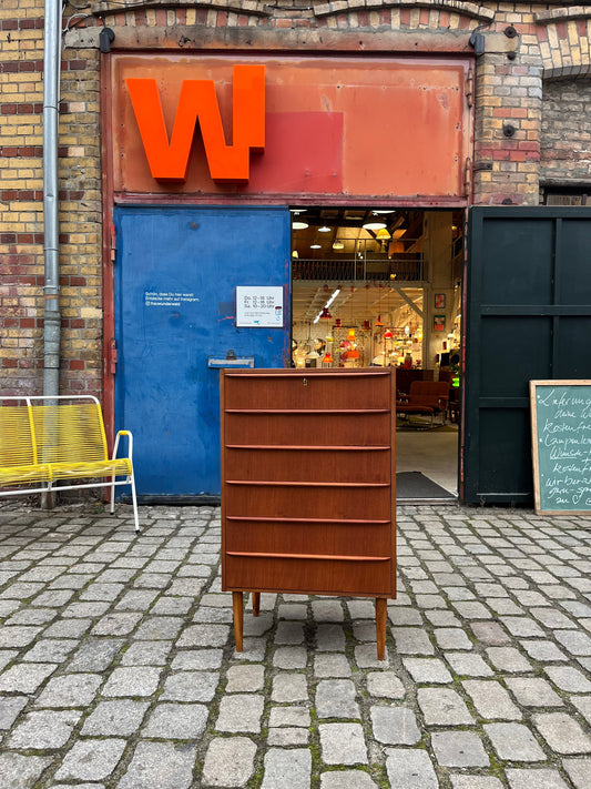 Vintage Kommode Teak mit Schloss und durchgehendem Griff von unbekannt für unbekannt