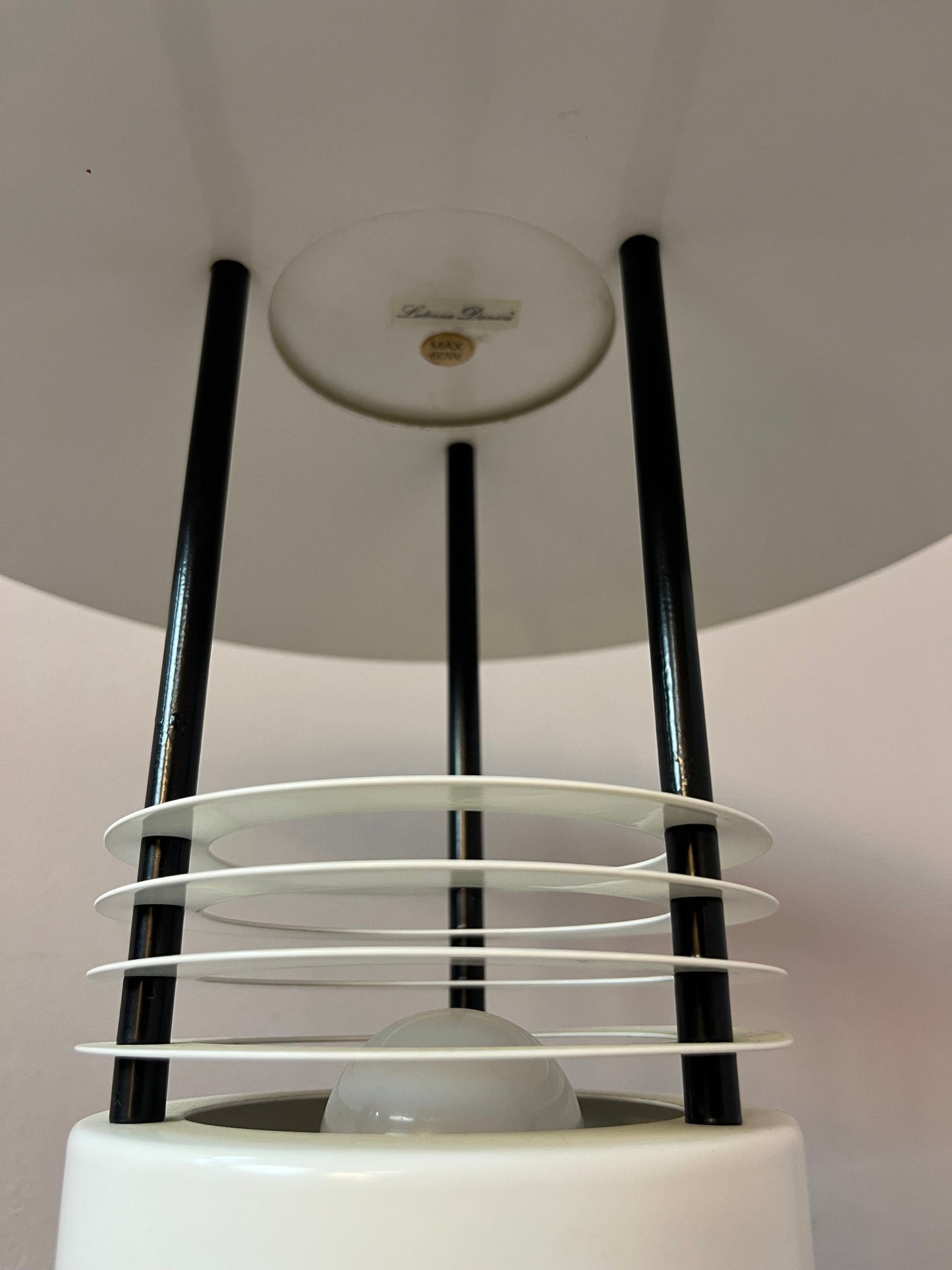 Lampe de table vintage en métal blanc par Jørgen Buchwald pour Laterna Danica