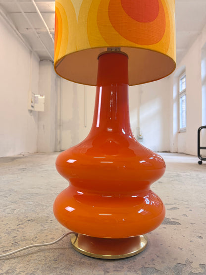 Vintage Stehlampe von Pako, orange Glasfuß, 70er Schirm E27