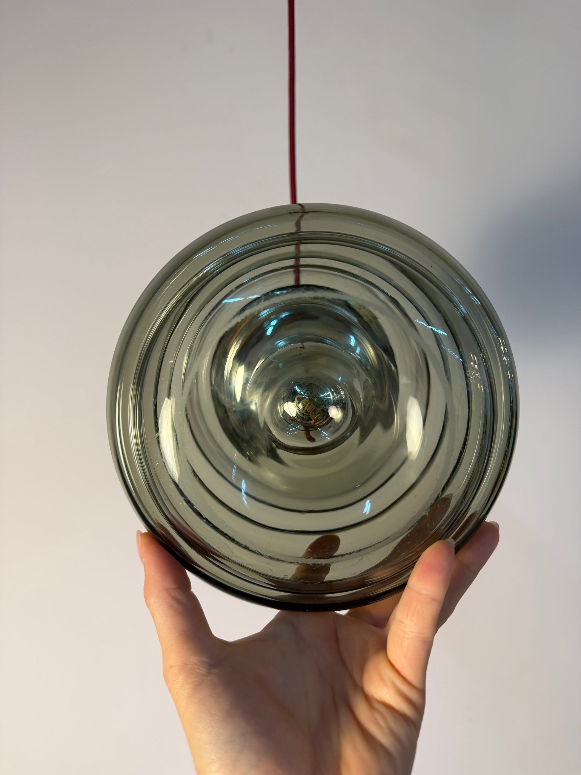 Vintage Hängelampe Rauchglas und Chrom von Peill und Putzler