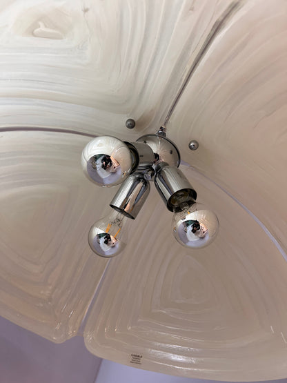 Vintage Hängelampe weiß Glas von Cristallux handgearbeitet