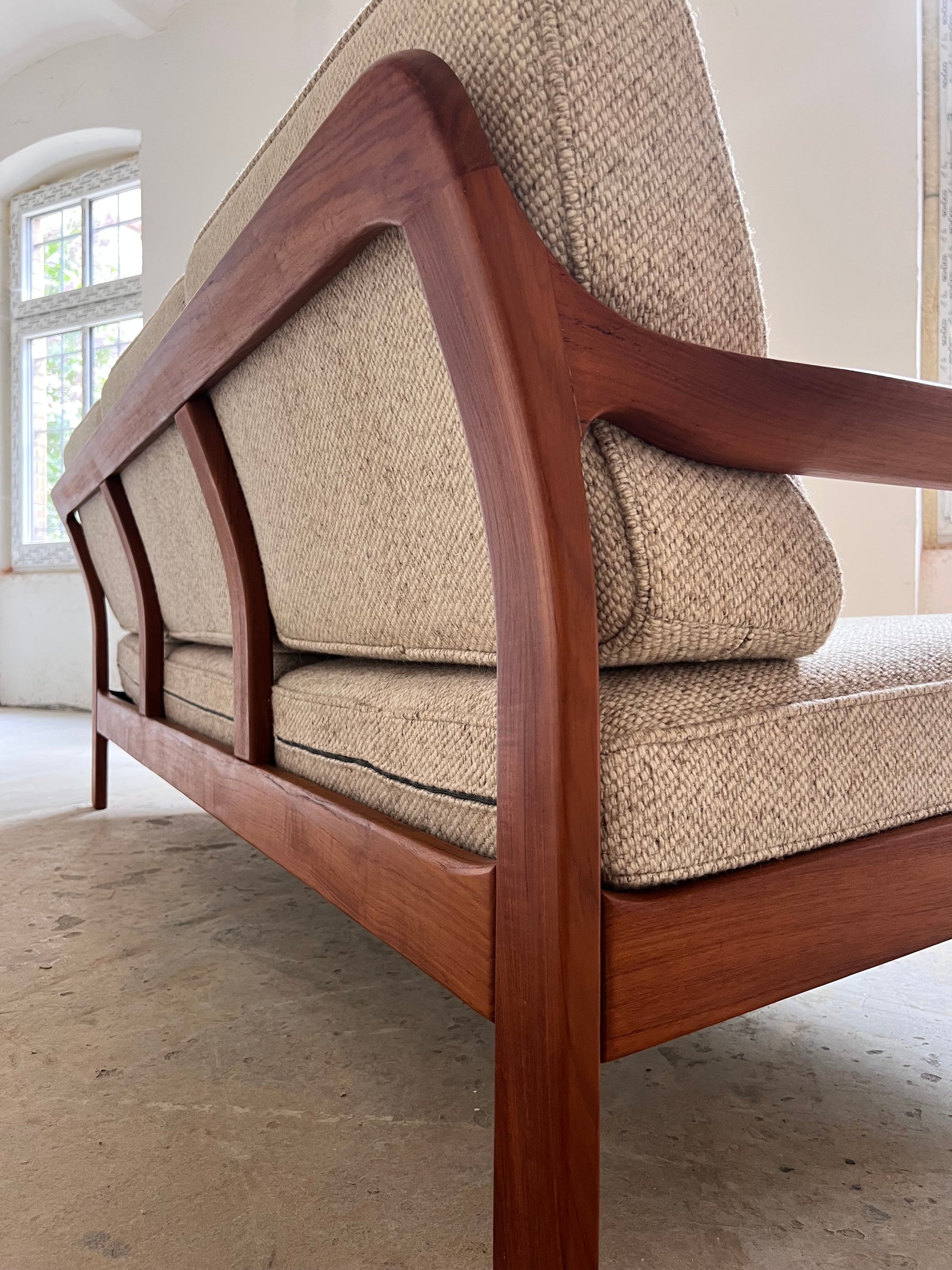 Vintage Sofa Teak und Wolle aus Dänemark