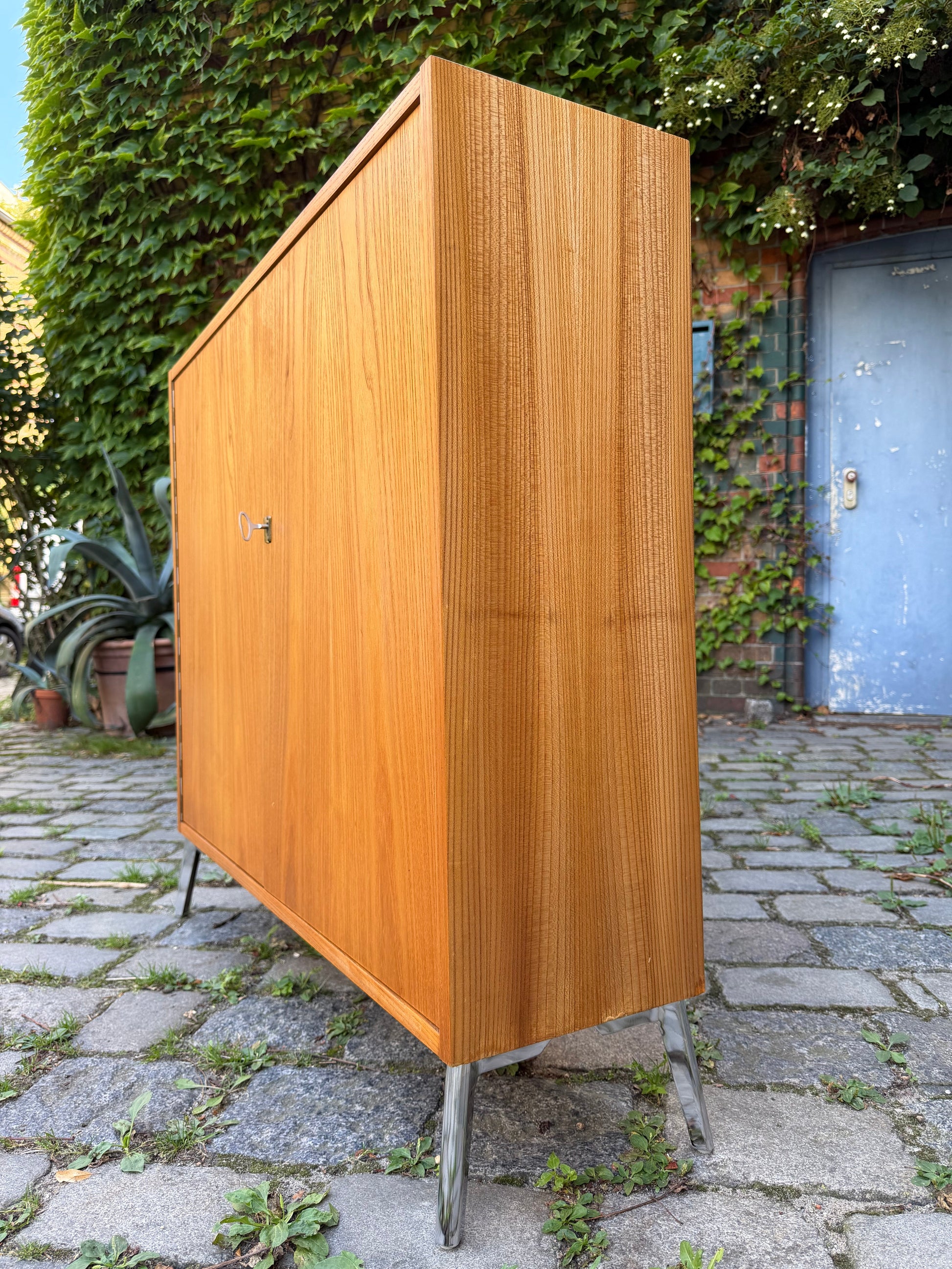 Vintage Schrank Typ 605 Esche von Hellerau