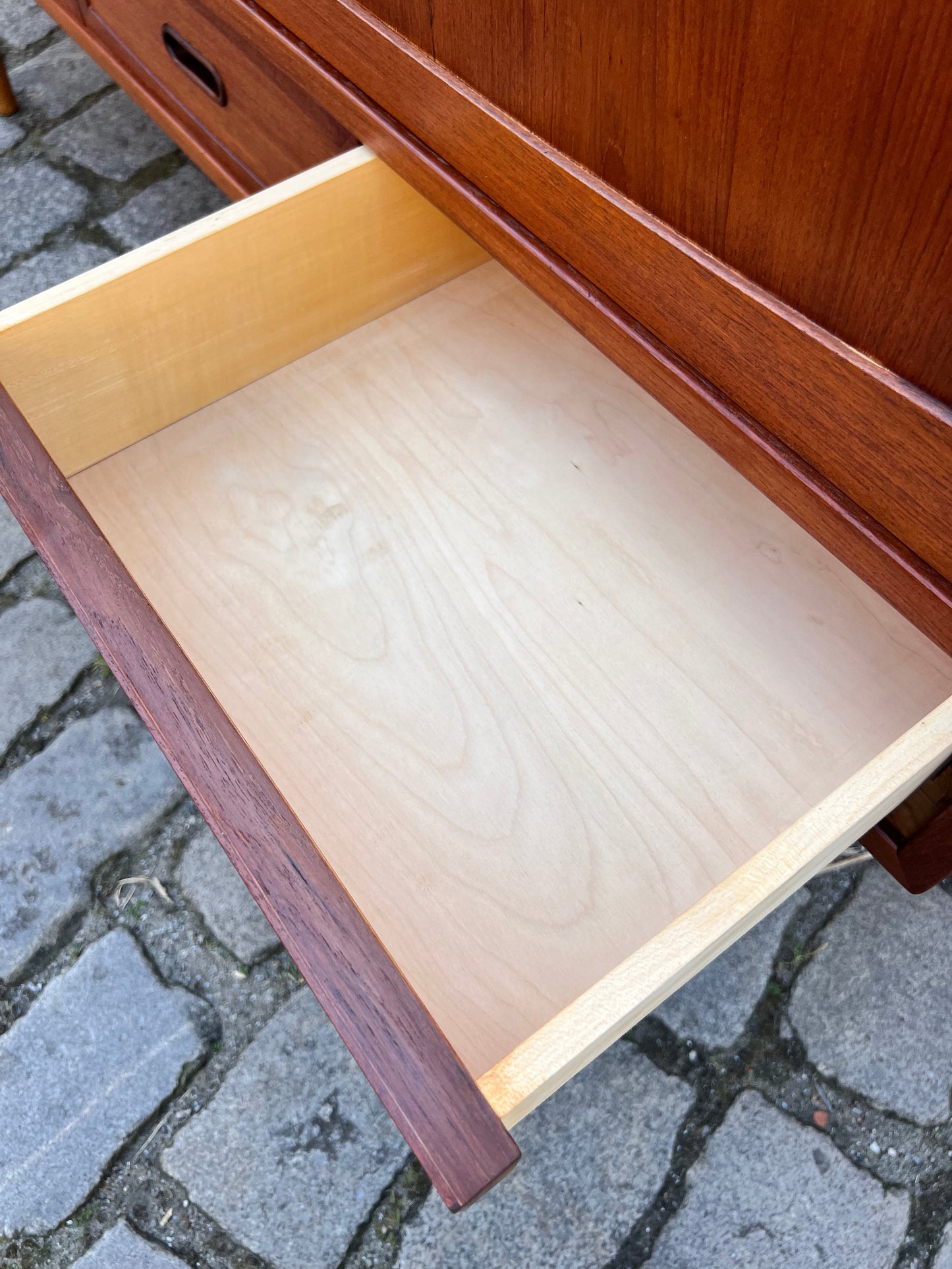 Vintage Highboard Teak aus Dänemark