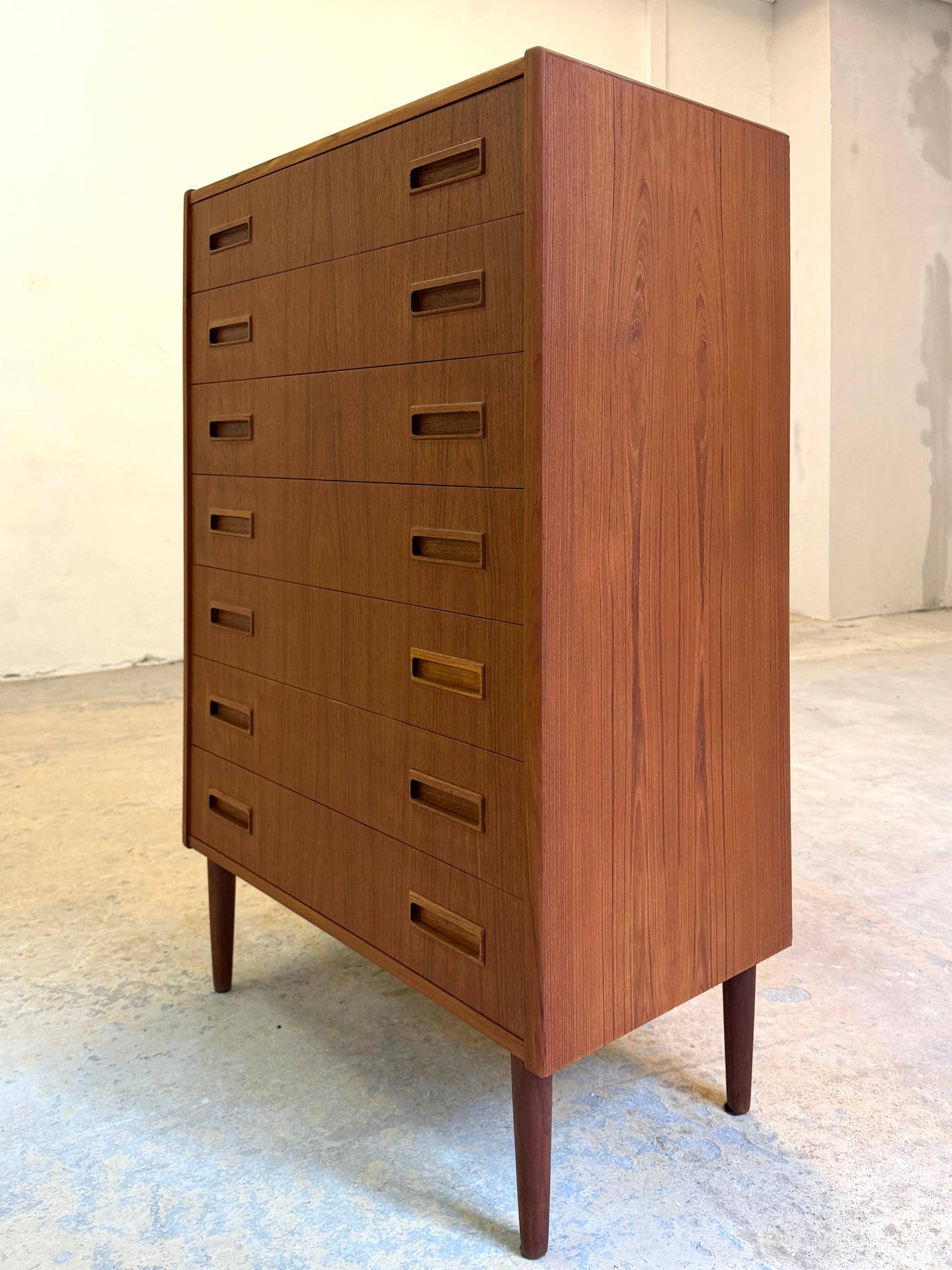 Vintage Kommode aus Teak, Dänemark, 7 Schubladen