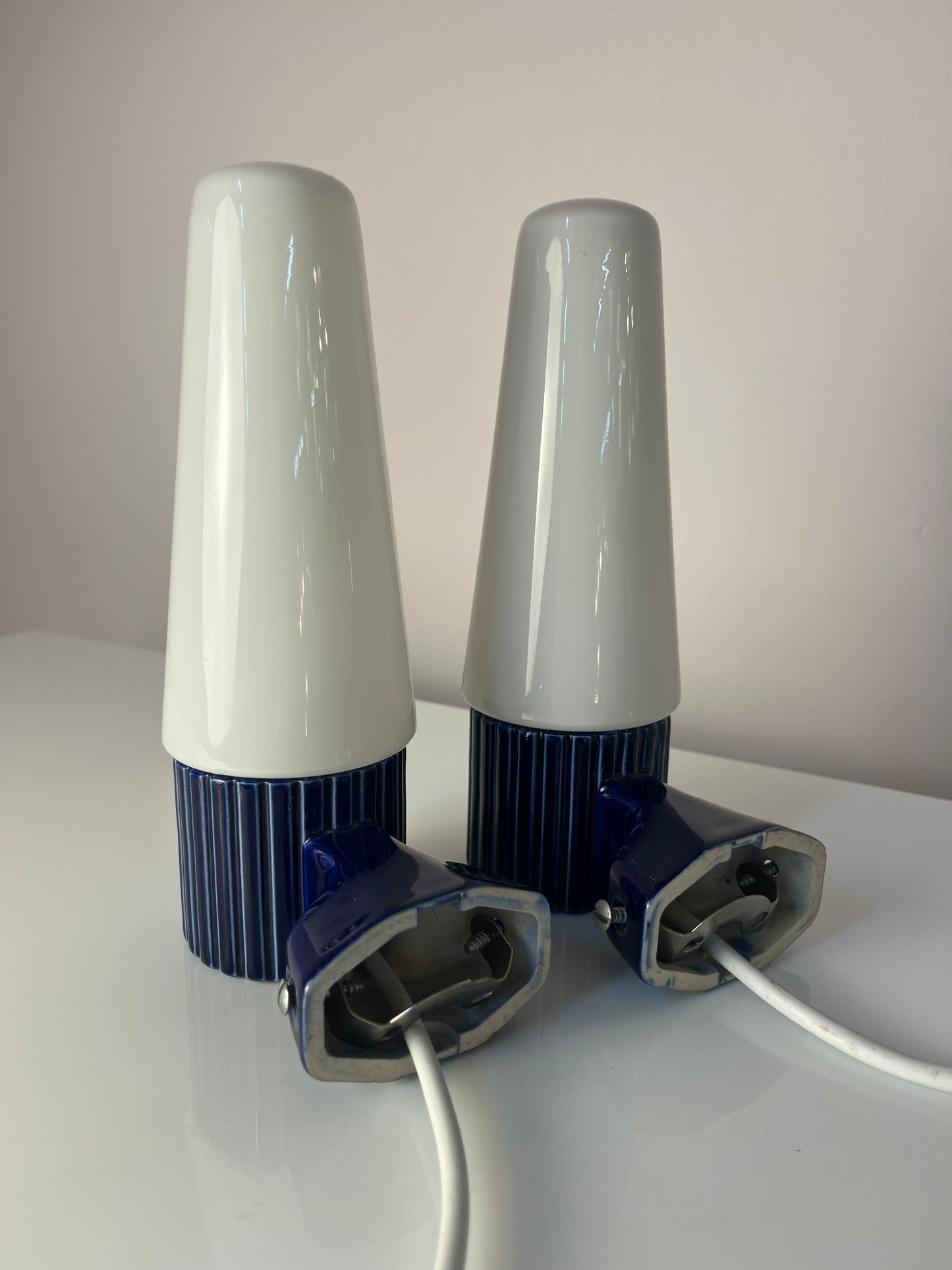 Set von 2 Vintage Wandlampe 6020 von Sigvard Bernadotte für Ifö blau
