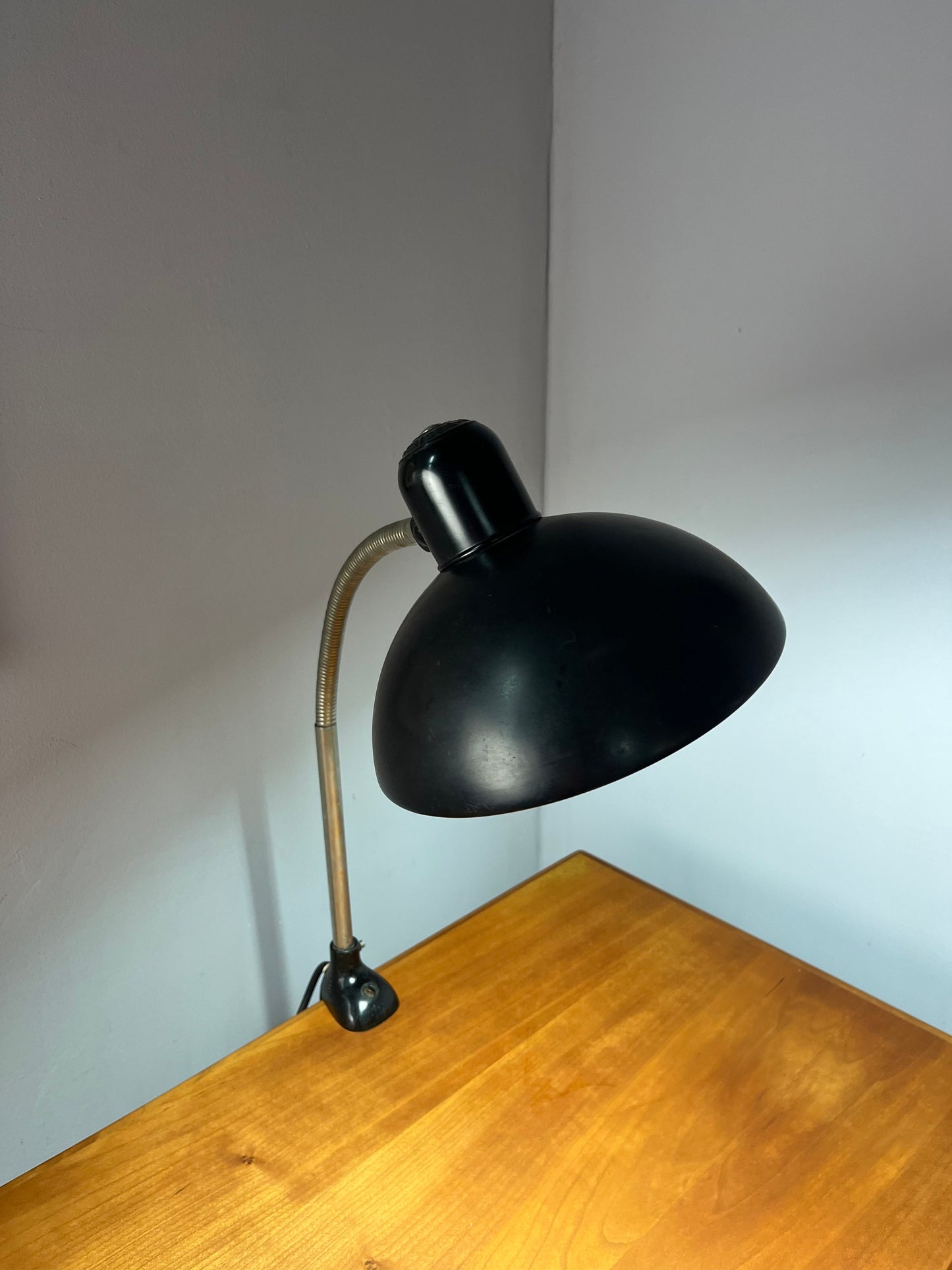 Vintage Klemmlampe schwarz von Christian Dell für Kaiser Idell