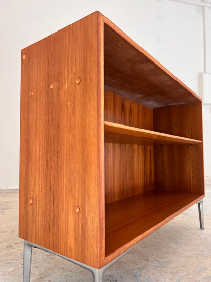 Vintage Teak Regal mit neuen Chromfüßen von Søborg Møbelfabrik