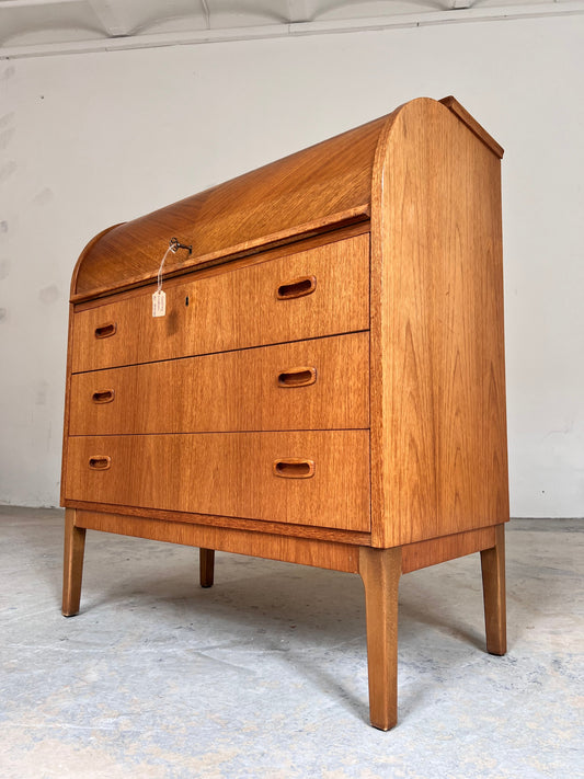 Vintage Sekretär Teak halbrund mit Schloss aus Dänemark
