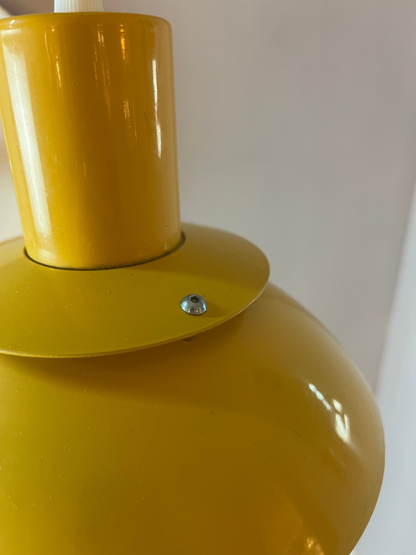 Hängelampe gelb Metall von Belid