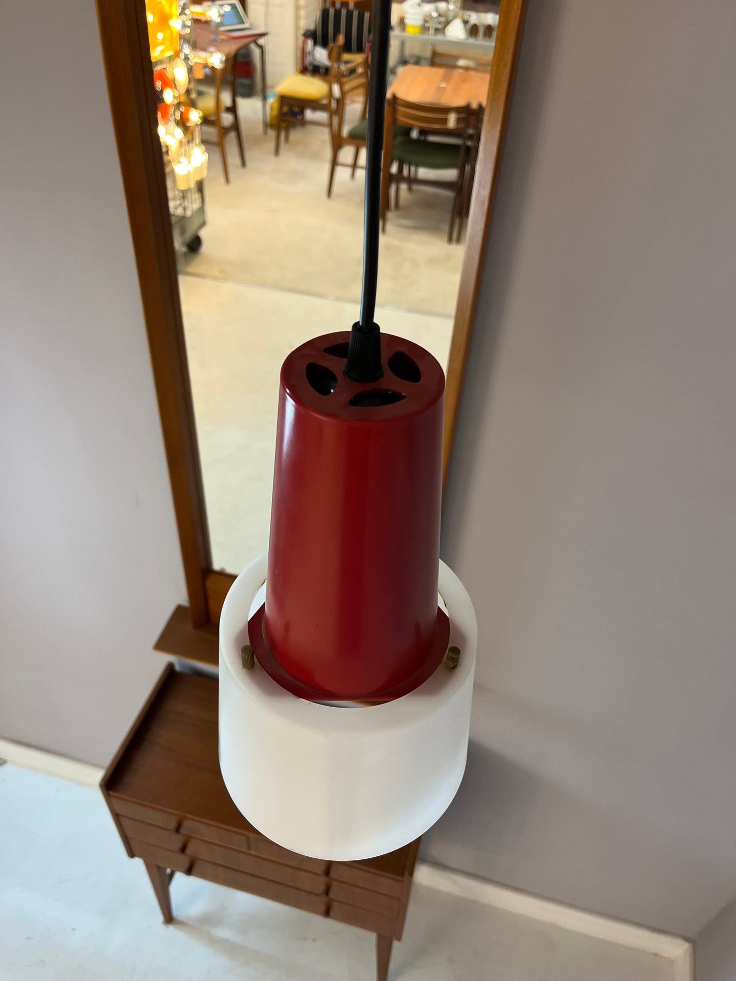 Vintage kitchen lamp red white plastic by Philips Holland