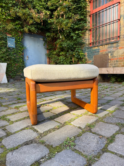 Hocker Teak und Wollstoff von Holstebro Møbelfabrik