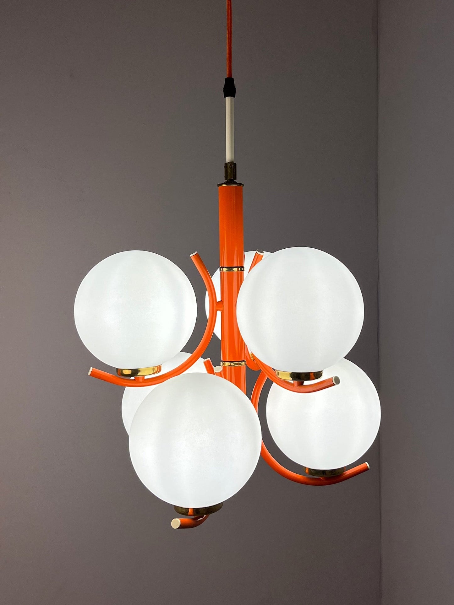 Vintage Kronleuchter von Richard Essig für Pre-Loved orange weiß