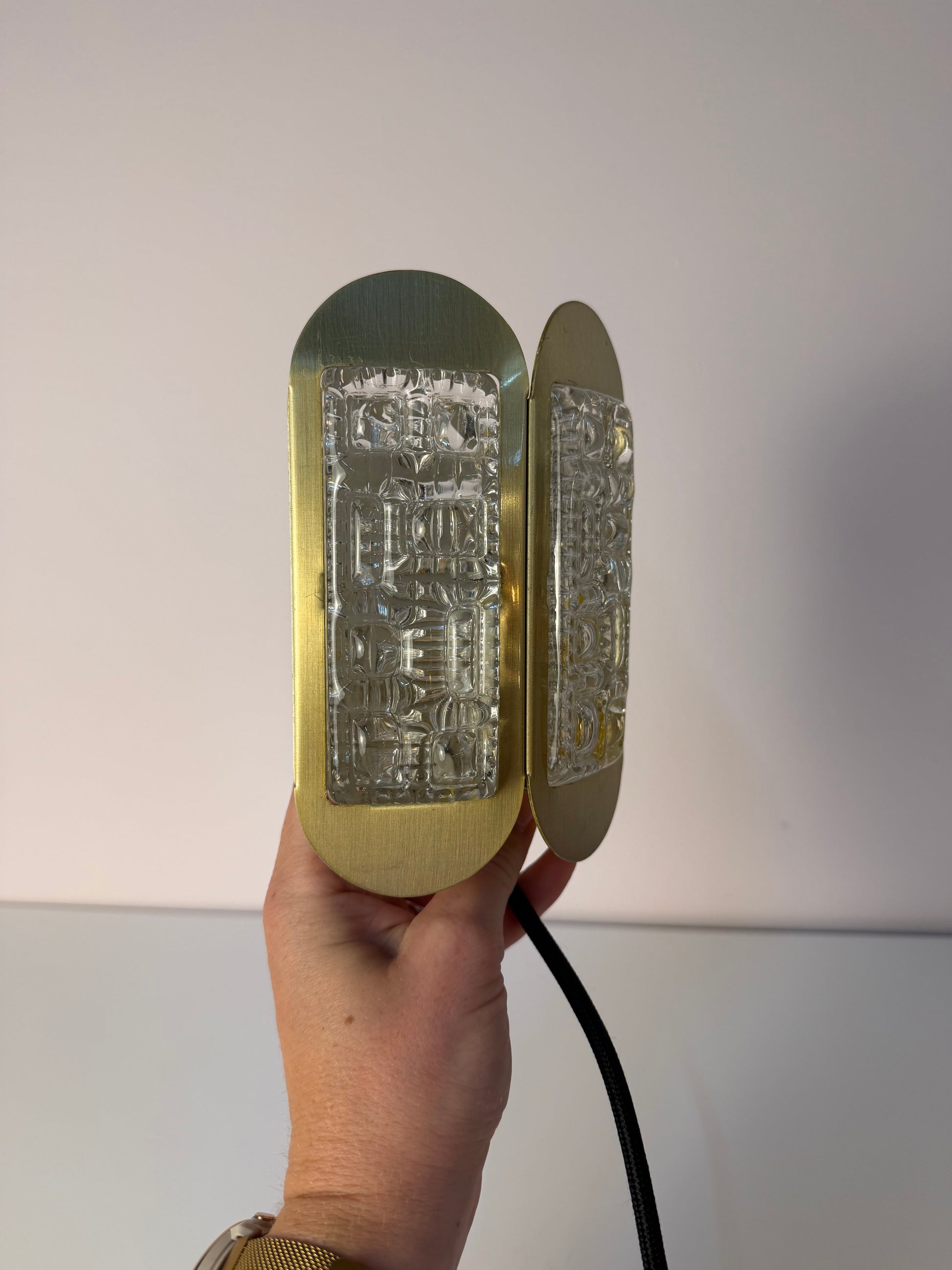 Vintage Wandlampe gold Glas von Vitrika