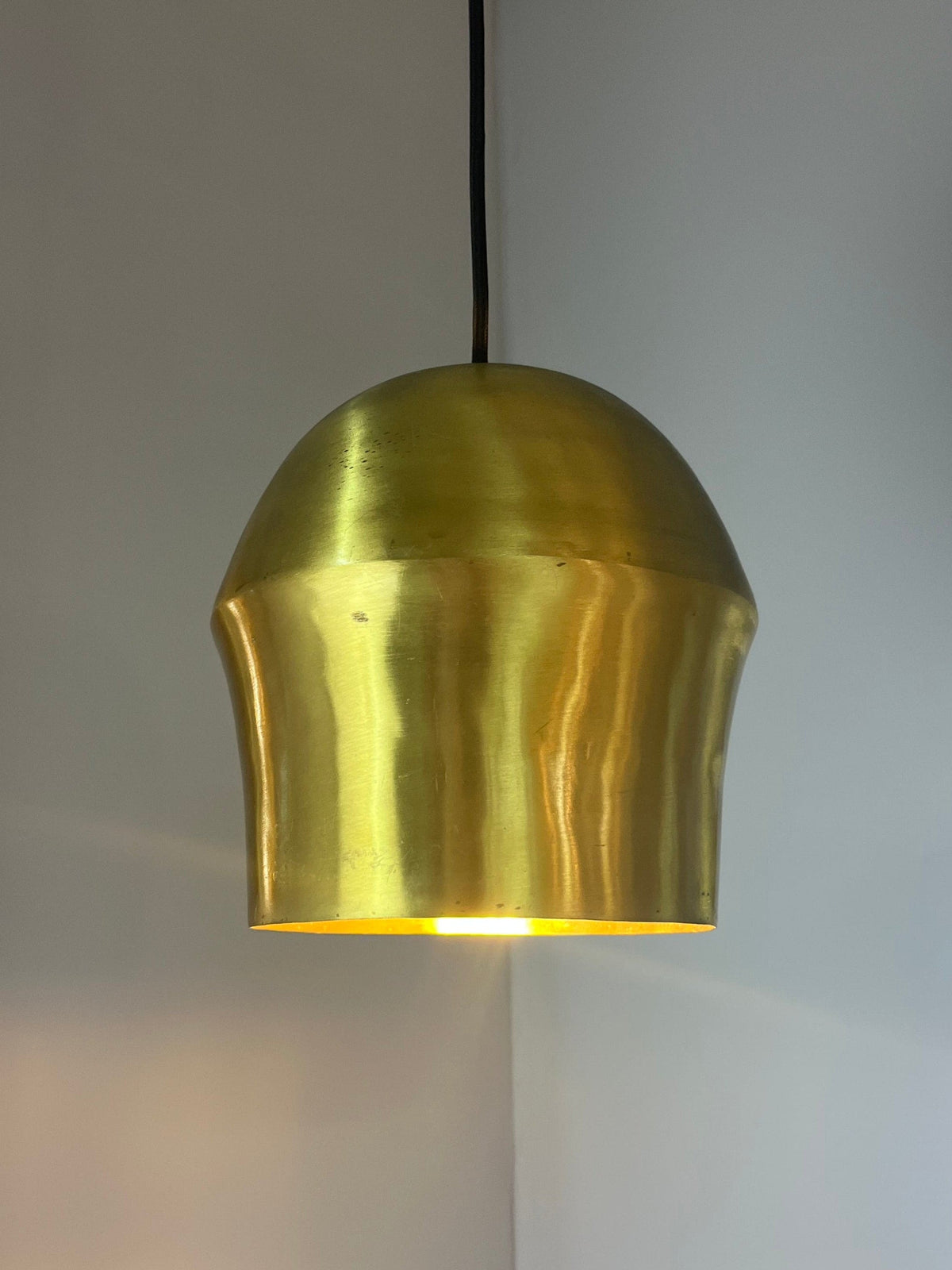 Lampe suspendue vintage en laiton du Danemark