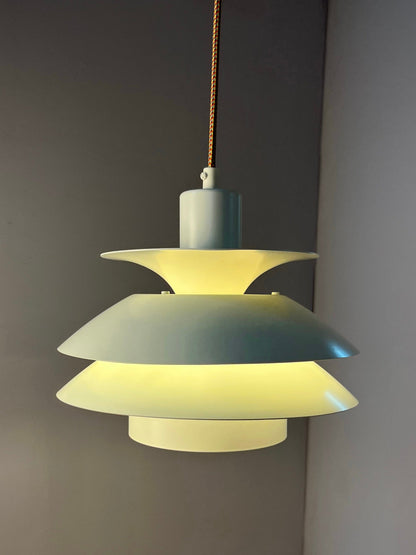 Vintage Lamellenlampe Modell 744 Weiß für Top Lamper E14