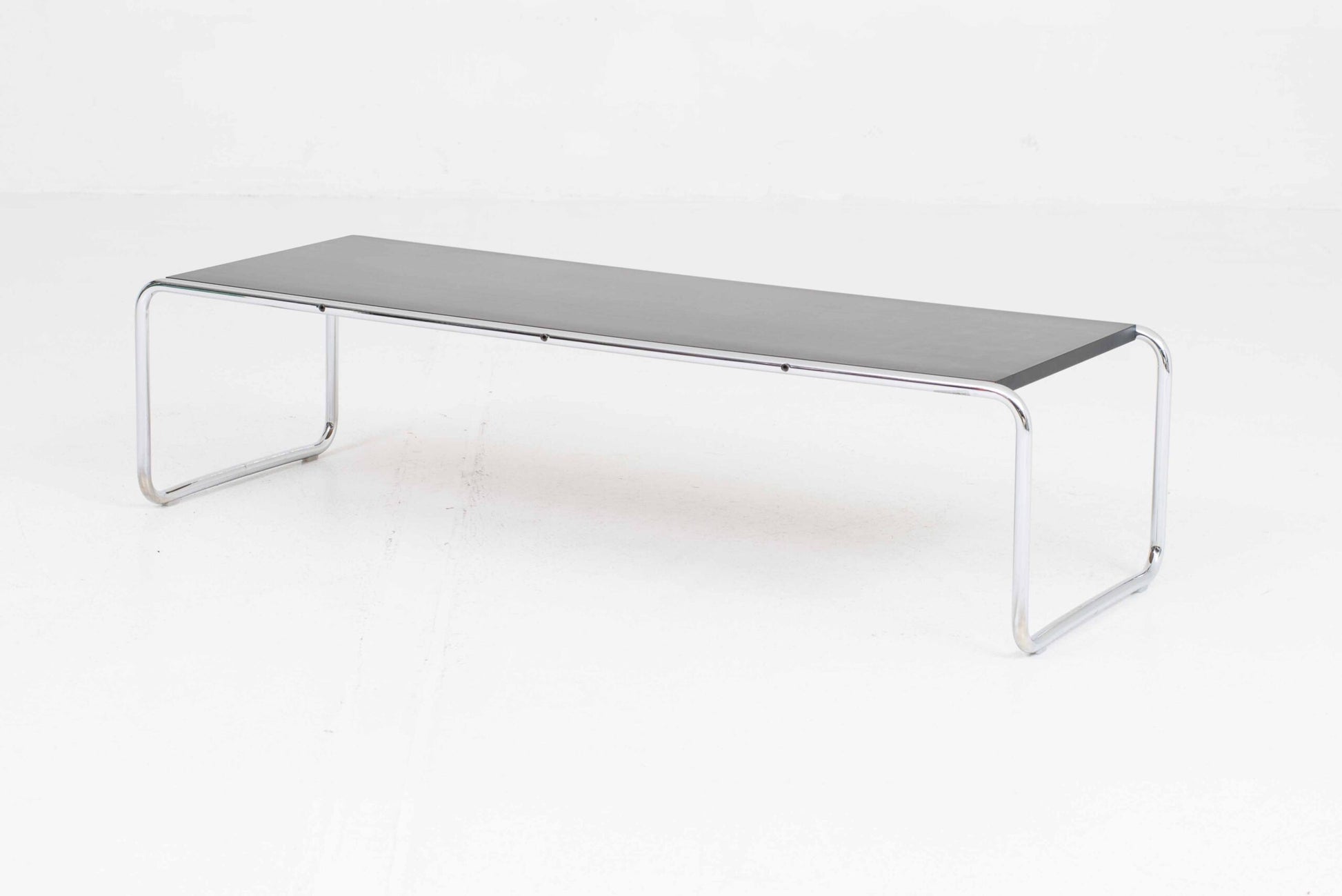 Vintage Couchtisch Laccio von Marcel Breuer für Knoll schwarz