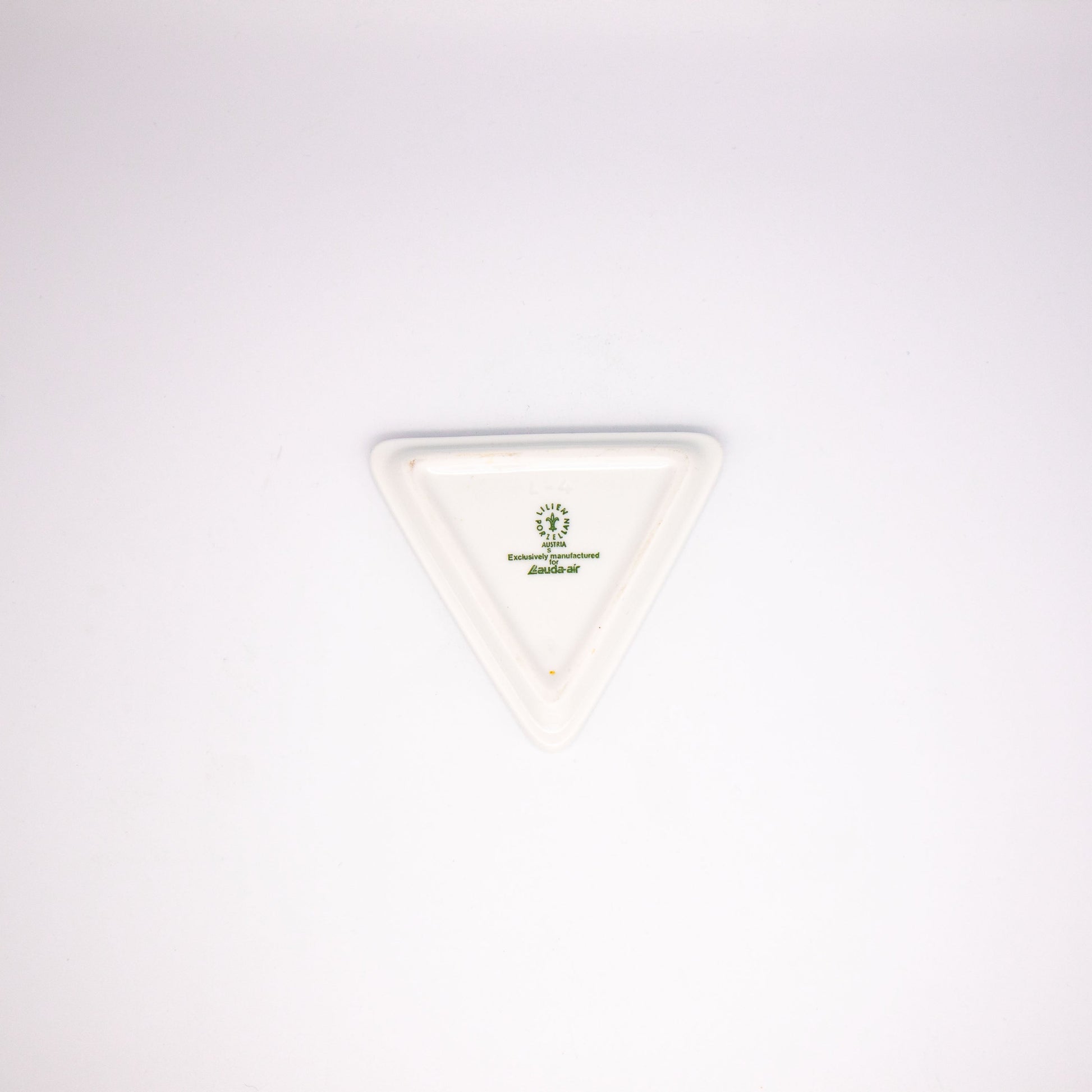 Vintage Schale Lauda Air von für Lilien Porzellan dreieckig gestuft