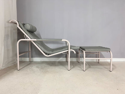 Vintage lounger model Genni by Gabriele Mucchi for Zanotta grey genuine leather