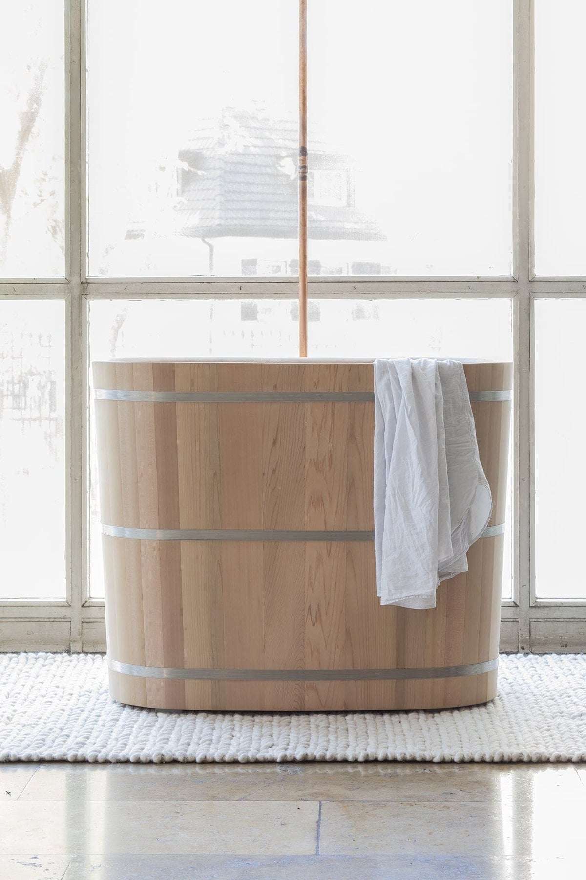 new cedar wood bathtub OFURO by MAOMI