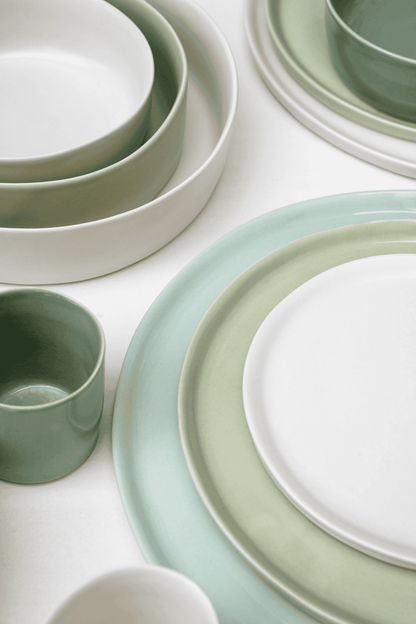 nouveau lot de 2 petites assiettes Maomi ELEPHANT FEET