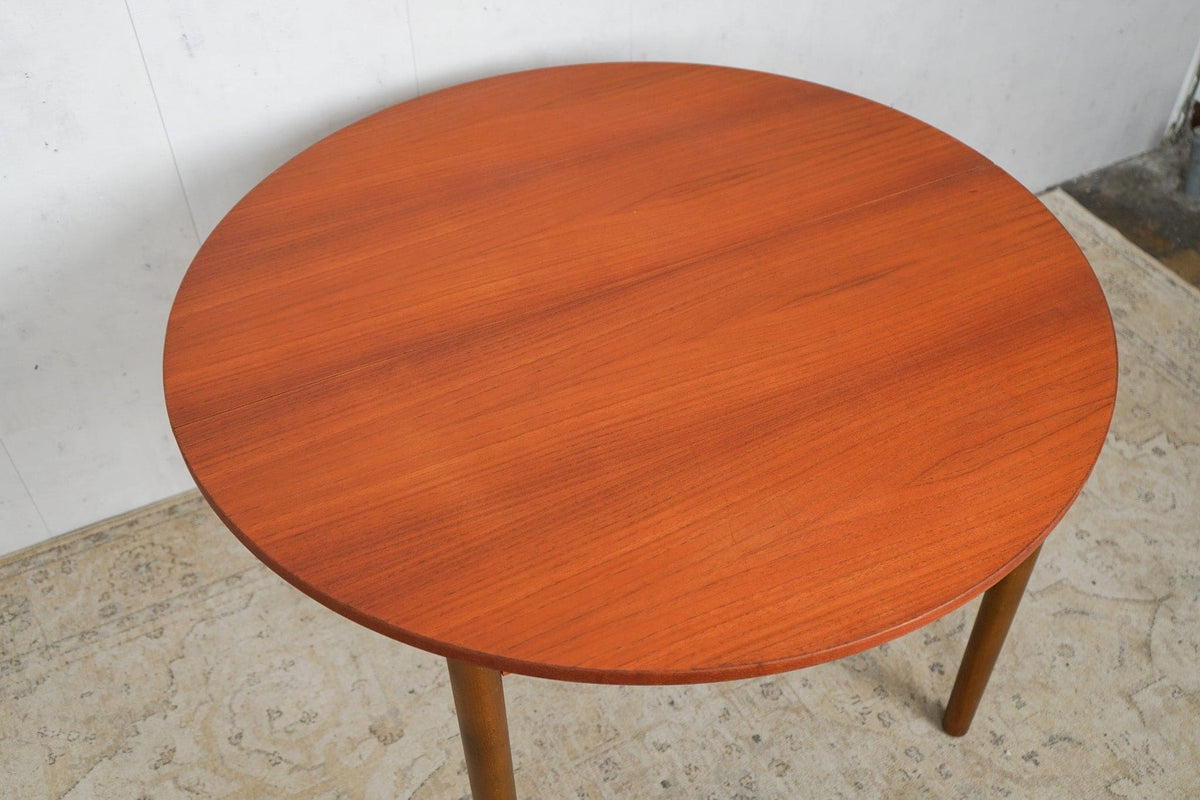 Table à manger vintage en teck danois des années 60 vintage marron