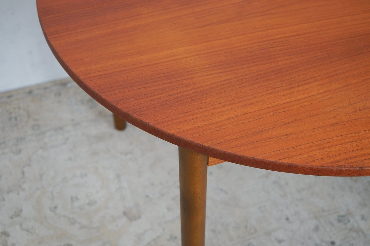 Table à manger vintage en teck danois des années 60 vintage marron