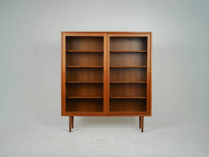 Vintage Teak Vitrine von Poul Hundevad
