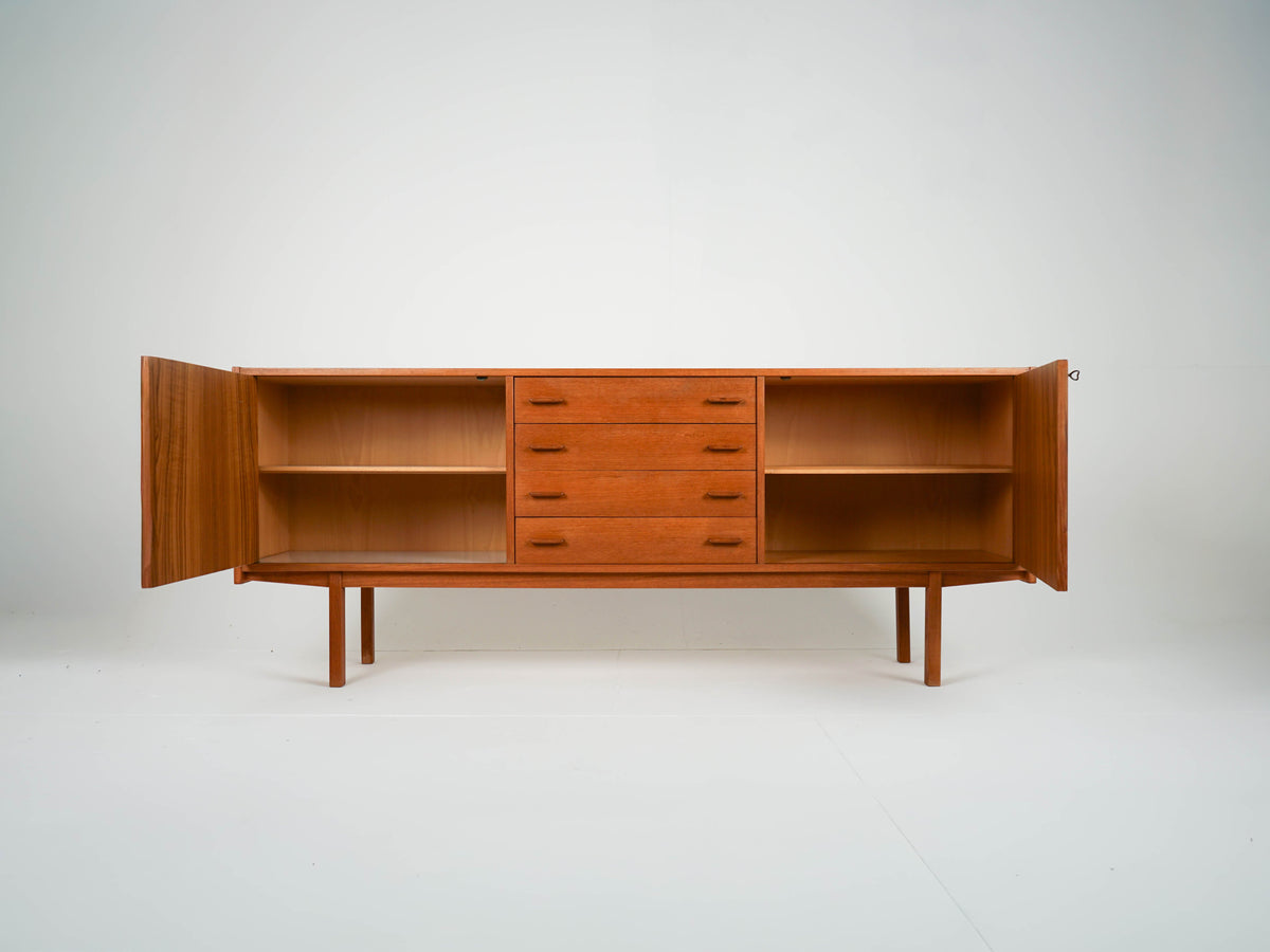 Vintage Sideboard aus Teak, Mid-Century