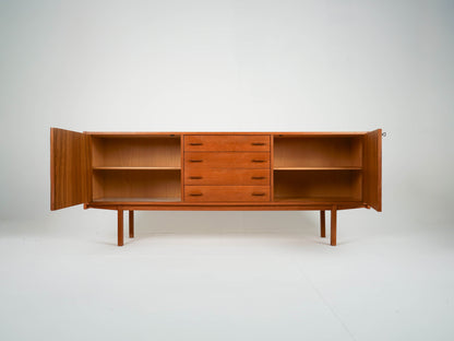 Vintage Sideboard aus Teak, Mid-Century