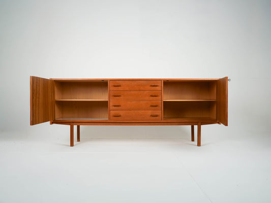 Vintage Sideboard aus Teak, Mid-Century